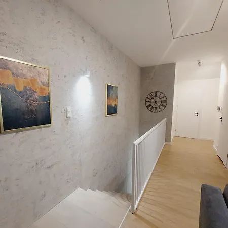 Komfortowe Mieszkanie, Duzy Taras, Bezplatny Parking, Awg Apartments Daire Krakow