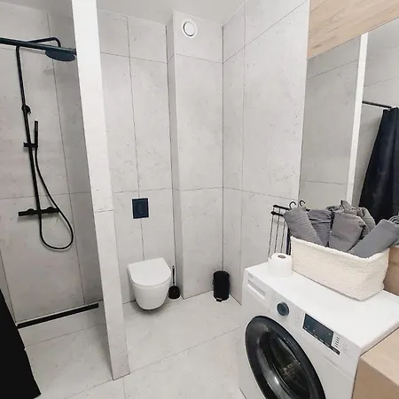 Appartamento Komfortowe Mieszkanie, Duzy Taras, Bezplatny Parking, Awg *