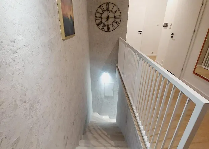 Komfortowe Mieszkanie, Duzy Taras, Bezplatny Parking, Awg קרקוב